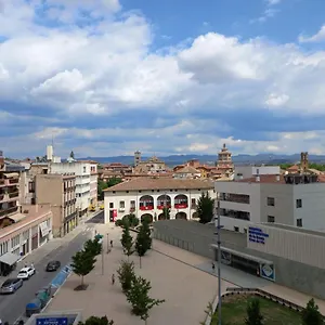 Lovely Flat In With Balcony , Vic España